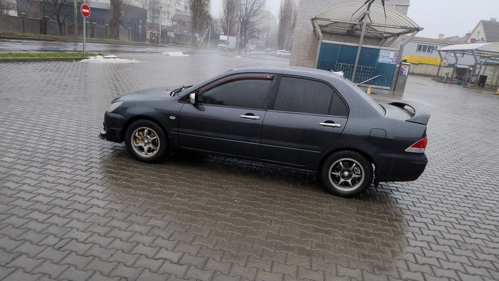 Авто продається в кредит  так і за готівку кого цікавить звоніть!!!