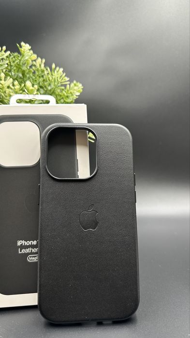 Skórzane Magsafe Etui do Iphone’a 14 Pro Black