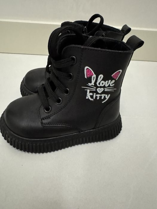 Дитячі зимові черевички