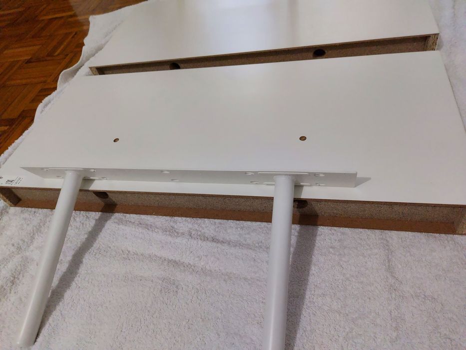 Estante IKEA Persby
