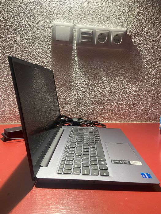 Computador Portátil Lenovo IdeaPad Silm 3 core i7
