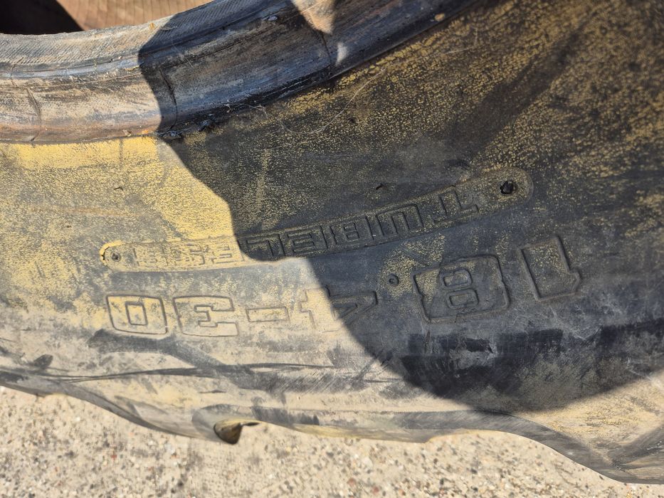 Opona 18.4-30  18.4r30