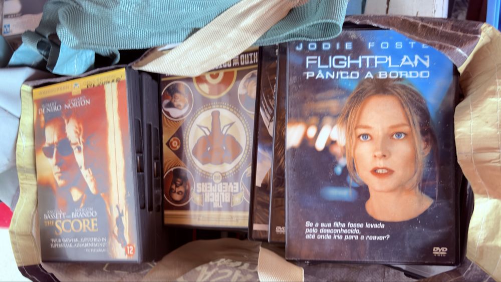 Dvds varios por 1€ cada