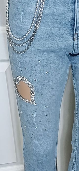 Jeansy błękitne wysoki stan cyrkonie M/38