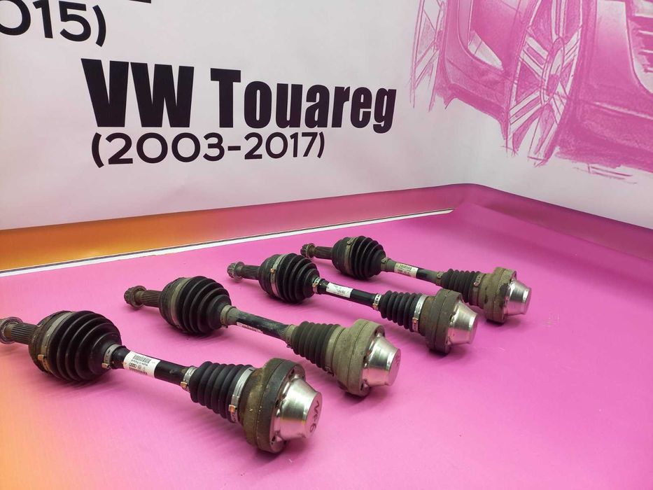 Піввісь передня Вал Привід 7P0407271C VW Touareg NF 2010-2017 полуось