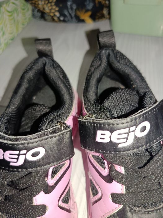 Buty Adidasy dziecięce firmy Bejo rozm 30