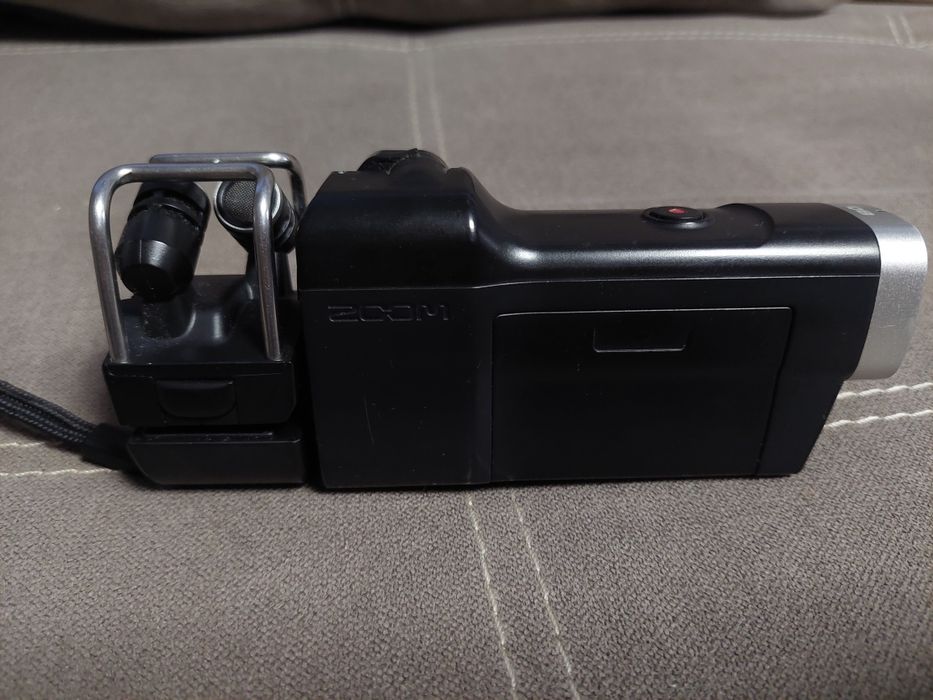 Відеорекордер Zoom Q8