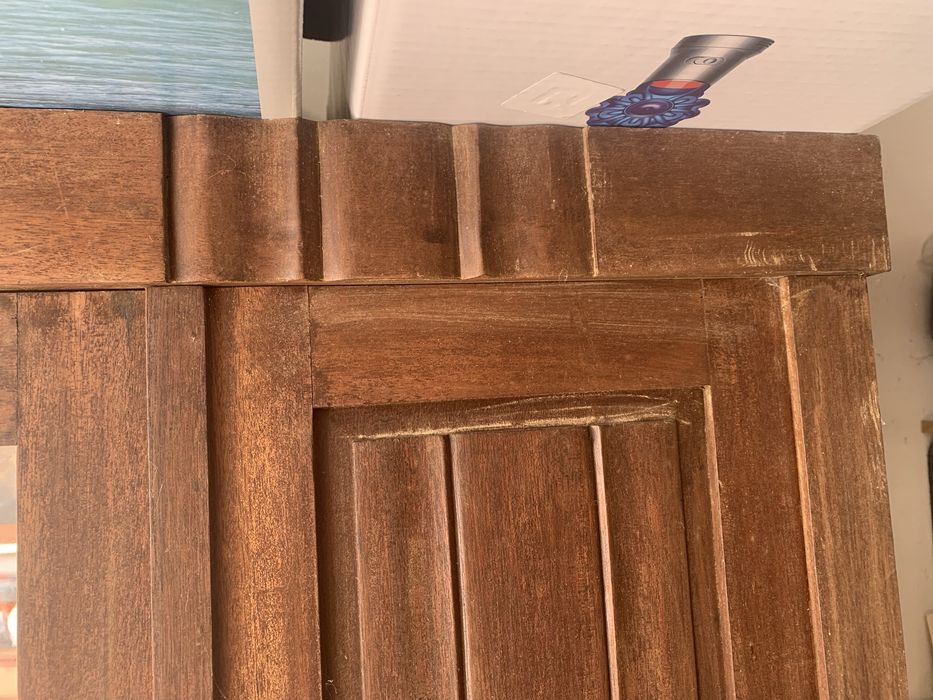 Roupeiro madeira antigo