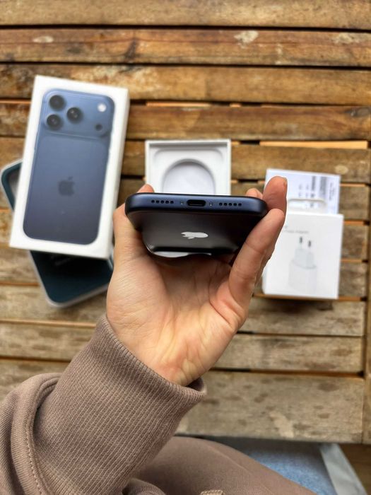 iPhone 17 Pro – 128GB | Deep Blue