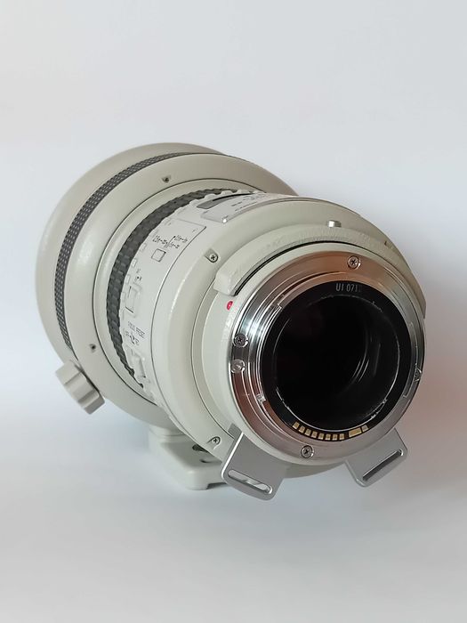 Canon EF 200mm f/1.8 L USM - Legendarne Oko Saurona!!