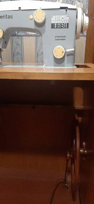 Продам швейную машинку с програмным управлением Veritas 8014/35