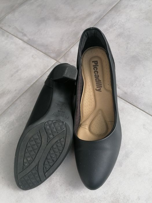 Sapatos PICCADILLY - Cor: preto - Número 37