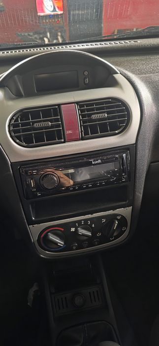 Opel corsa C 1.2 NJoi