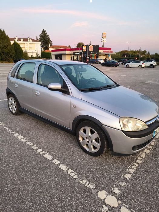 Opel corsa em bom estado