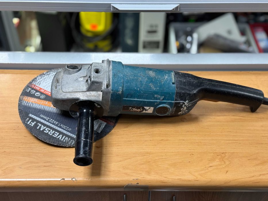 Szlifierka kątowa 230mm Makita