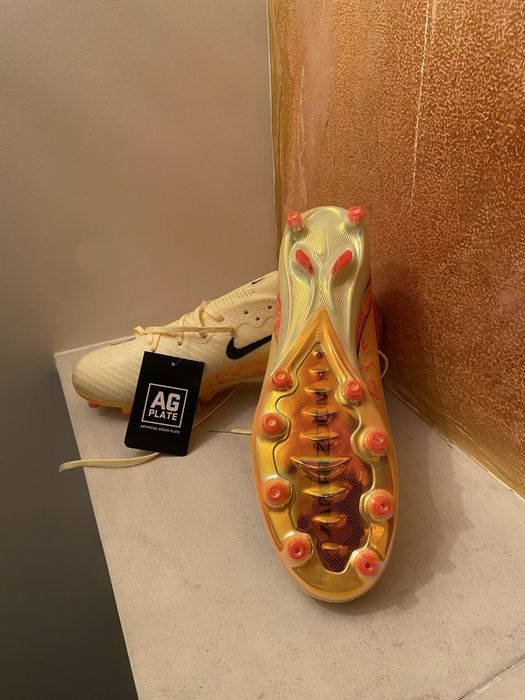 Chuteiras Nike Novas