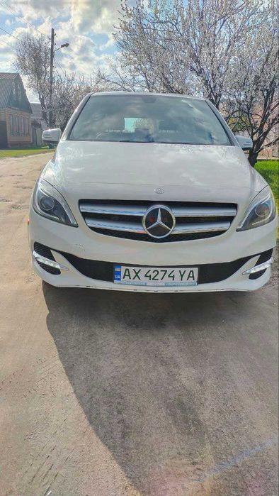 Mercedes-Benz B 250 e Electric Drive 2014