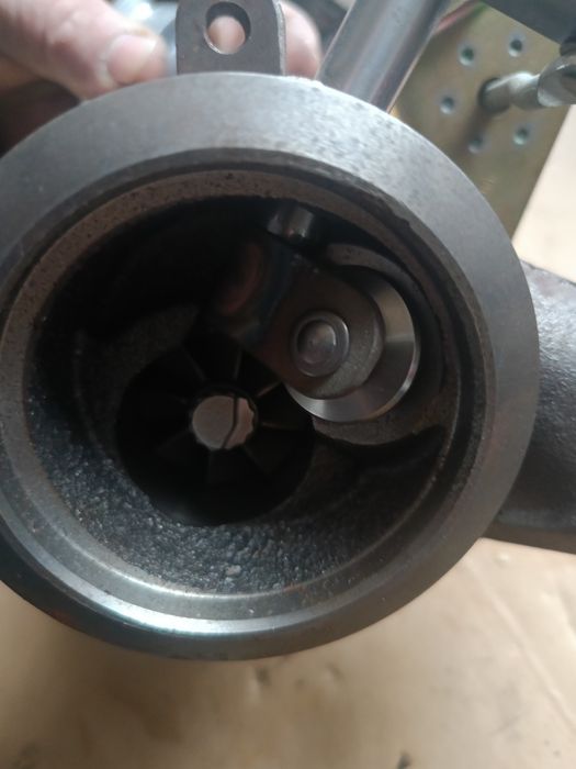 Orginalna Turbina mercedes c330 c360