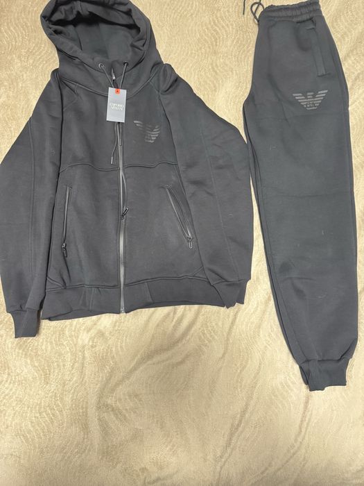 Спортивный костюм флисовый (теплый) Emporio Armani новый