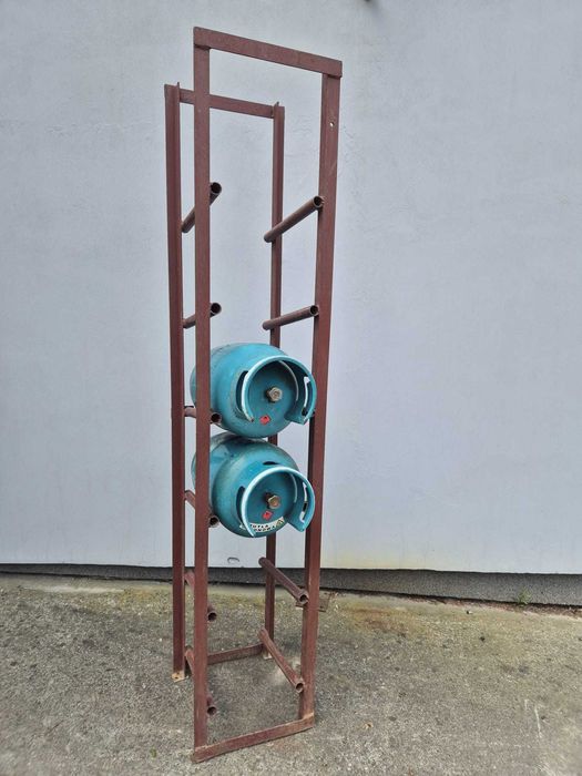 Sprzedam stojak na butle gazowe