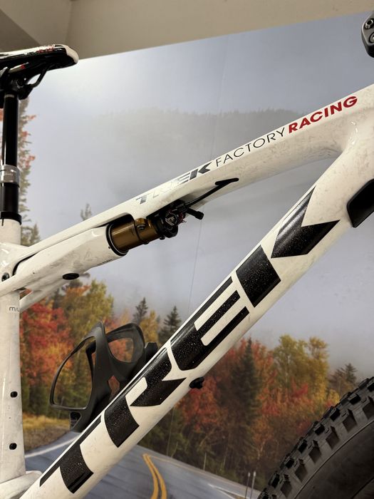 Trek Supercaliber Factory Racing