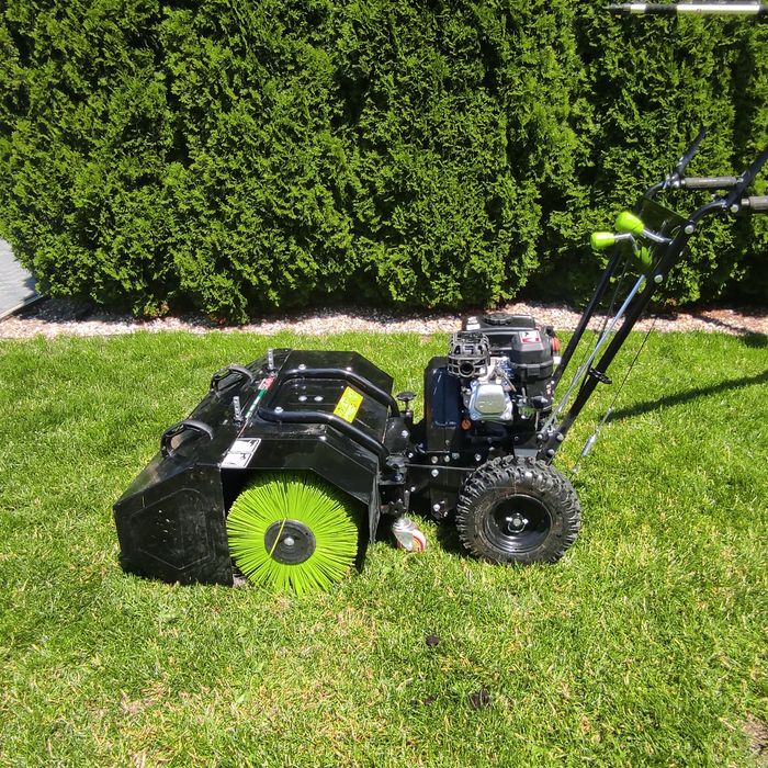 Zamiatarka/Odśnieżarka . NAC