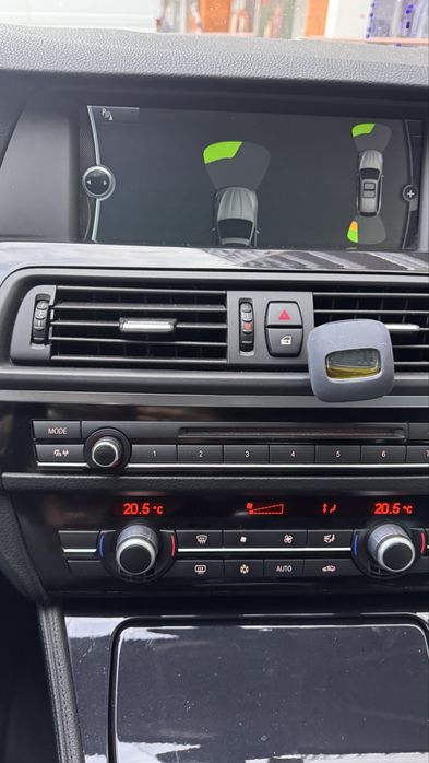 Vendo ou troco Radio bmw F10 F11 e ecrã profissional