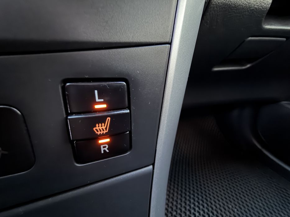 Продам Toyota Corolla