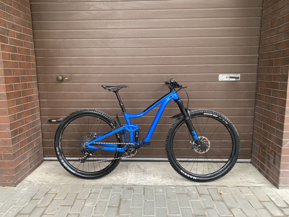 Giant Trance 29’