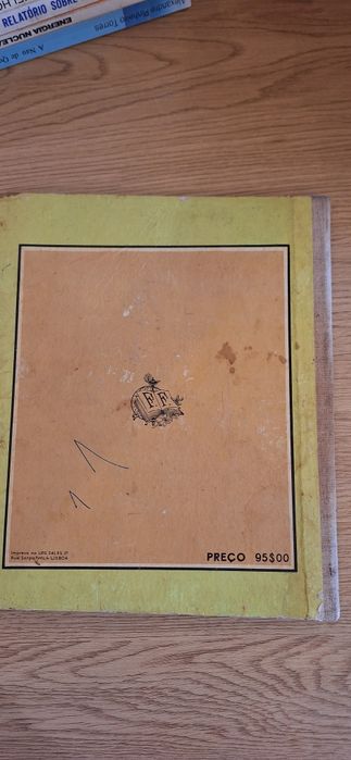 Atlas de geografia- escolas industriais e comerciais  edição  de 1965