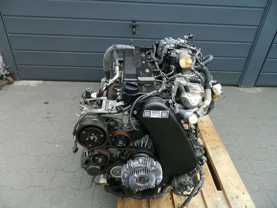 SILNIK 3.0D D4D 1KD FTV TOYOTA HILUX 2015R 140TYŚ KOMPLENTY