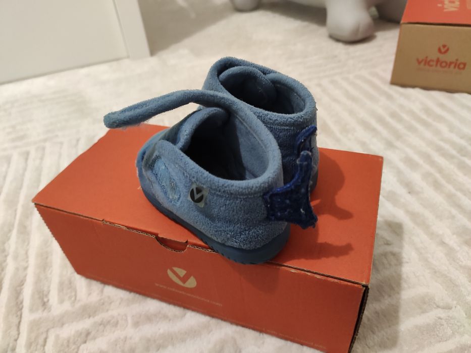 Pantufas Victoria - Tubarão l