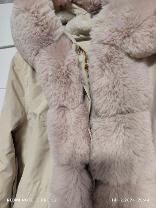 Продам курточку парку стан ідеальний розмір L