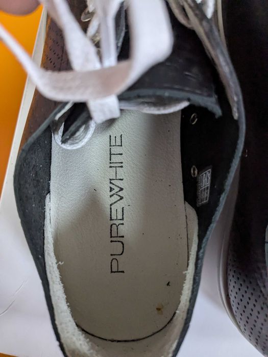 Pure White Trampki skórzane rozm. 39