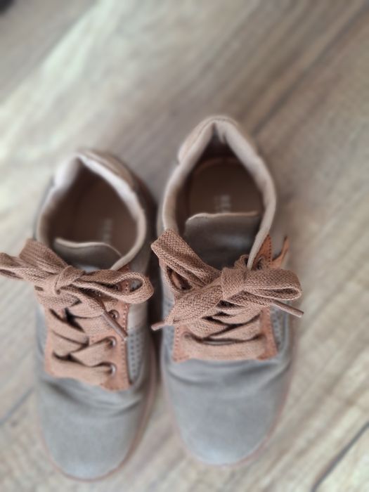 Buty chłopięce na jesień rozm. 26 dł. wkładki 16,5 cm