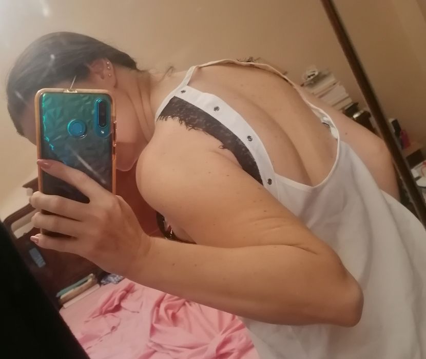 Top branco com renda  tamanho S