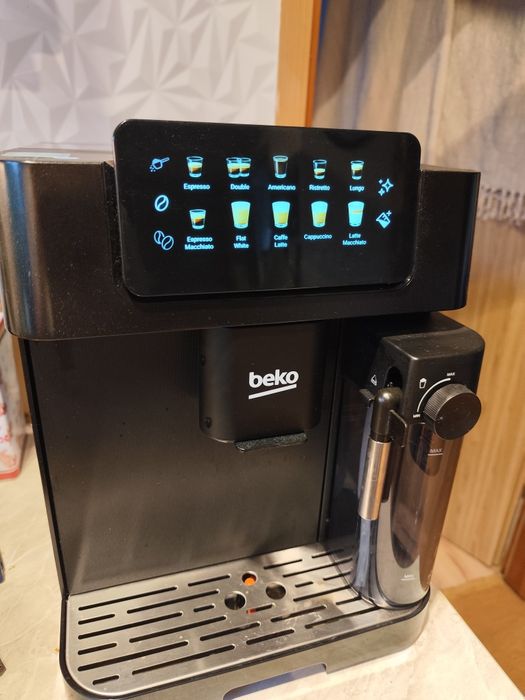 Ekspres BEKO CaffeExperto  na gwarancji