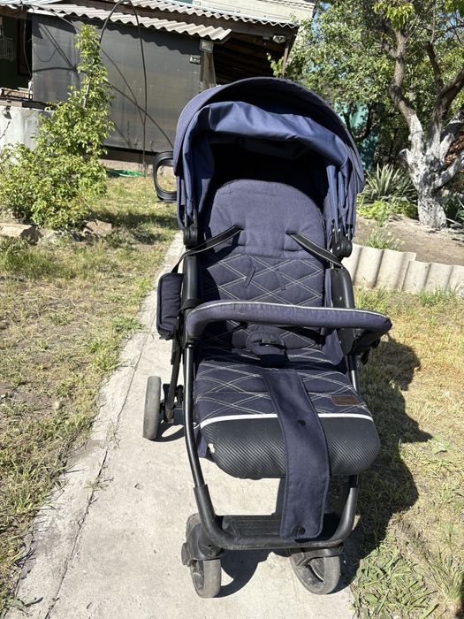 Продам коляску , прогулка