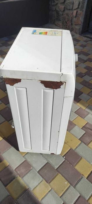 Стиральная машина Electrolux, загрузка 6 кг