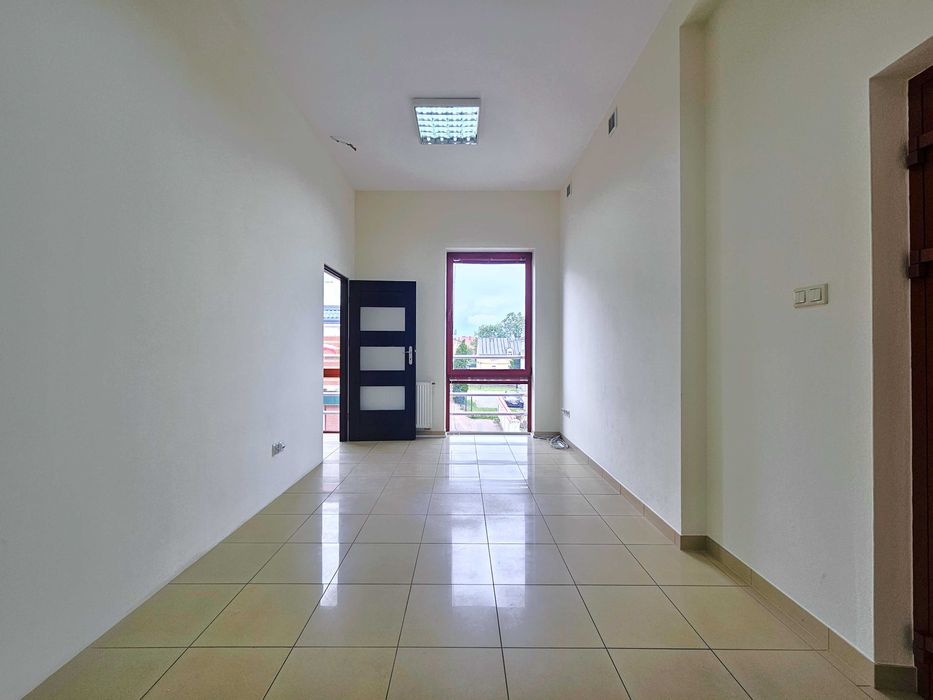 Klimatyzowany lokal biurowo-usługowy 108m2 - Plac Rubina