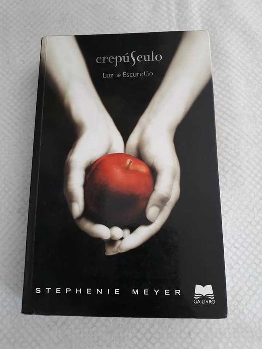 Livros - 4  titulos