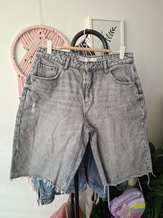 Jeansowe spodenki bermudy Amisu XL 42