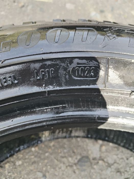 Гудиер ультрагрип 225/55/R18 шип