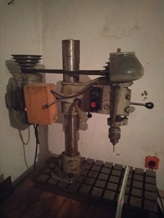 Продам сверлильний верстат НС - 12 на 220 В б/в