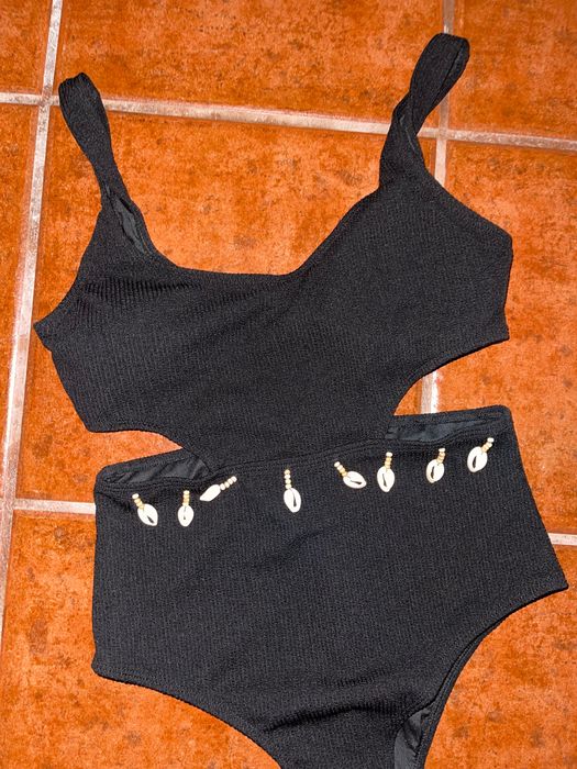 Fato de banho com búzios