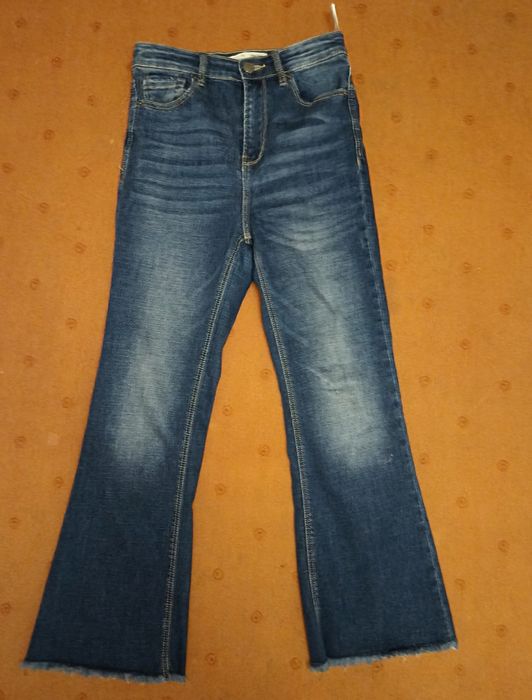 Jeansy dziewczęce Stradivarius. Rozmiar S