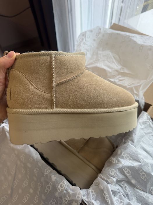 UGG Classic Ultra Mini Platform — жіночі уггі на платформі