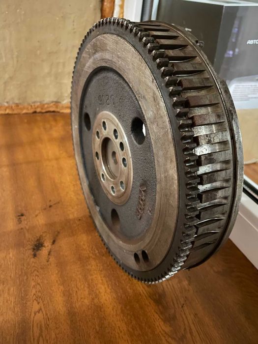 Маховик двигателя в сборе с венцом Hyundai/Kia 232002A700