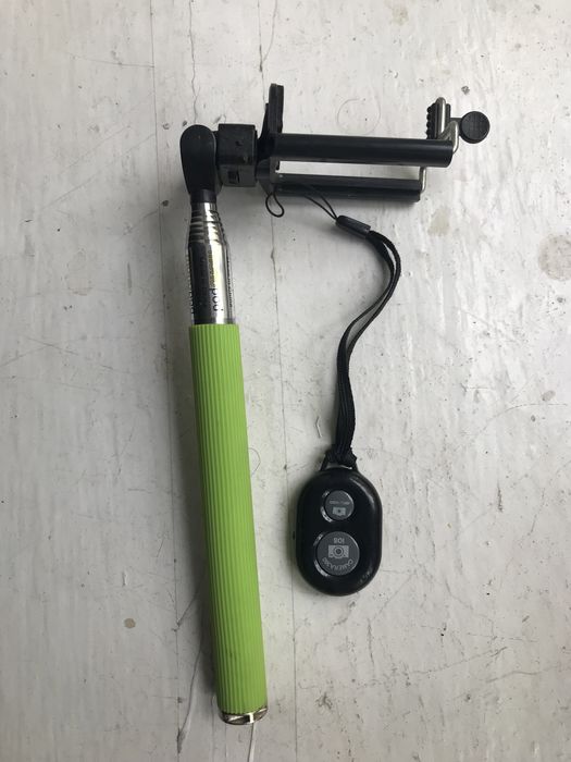 Автомобільний тримач