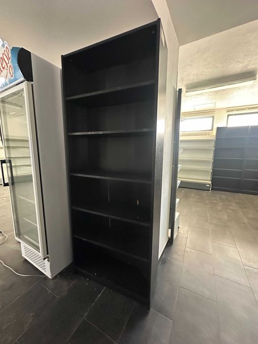 Estante IKEA preta 6 prateleiras – 28x80x202 cm